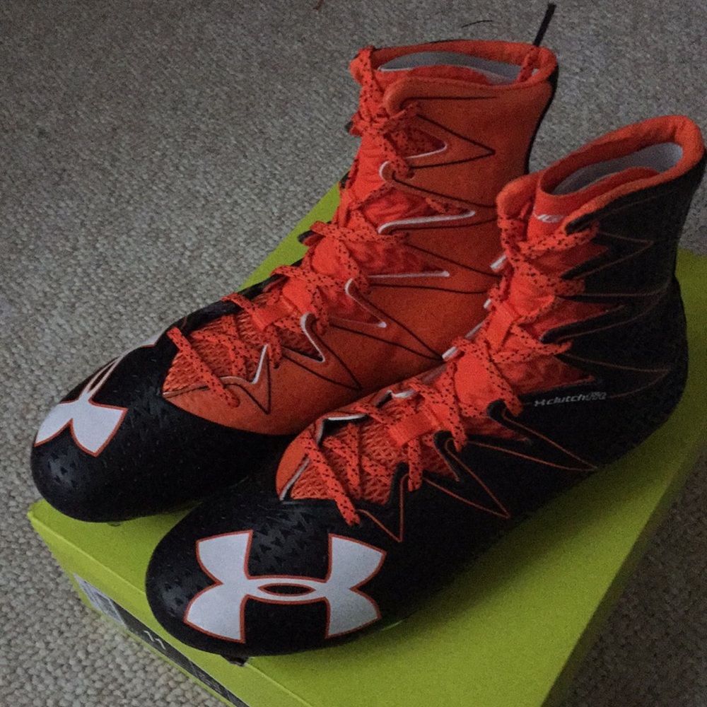 Men’s New Under Armour Cleats